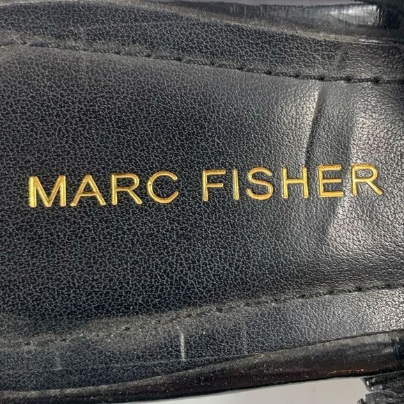 Marc Fisher Women’s Sz 9M Black Thing Heel Metal Detail Sandals - Picture 5 of 10